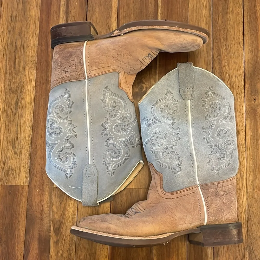 Cody James cowboy boots